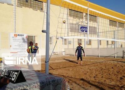 خبرنگاران تیم گاز قهرمان رقابت های والیبال ساحلی کارگران فارس شد