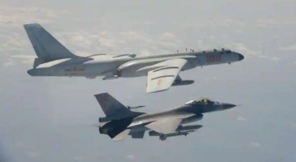 تور چین ارزان: جنگنده های چینی باز هم وارد حریم هوایی تایوان شدند